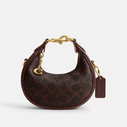 Coach
With box 
🎁🎁🎁

90 dhs🪙🌨️

Zain93
♥️♥️♥️