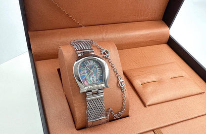 Aigner
Ladies watches
65 dhs🪙

Zain45
♥️♥️♥️