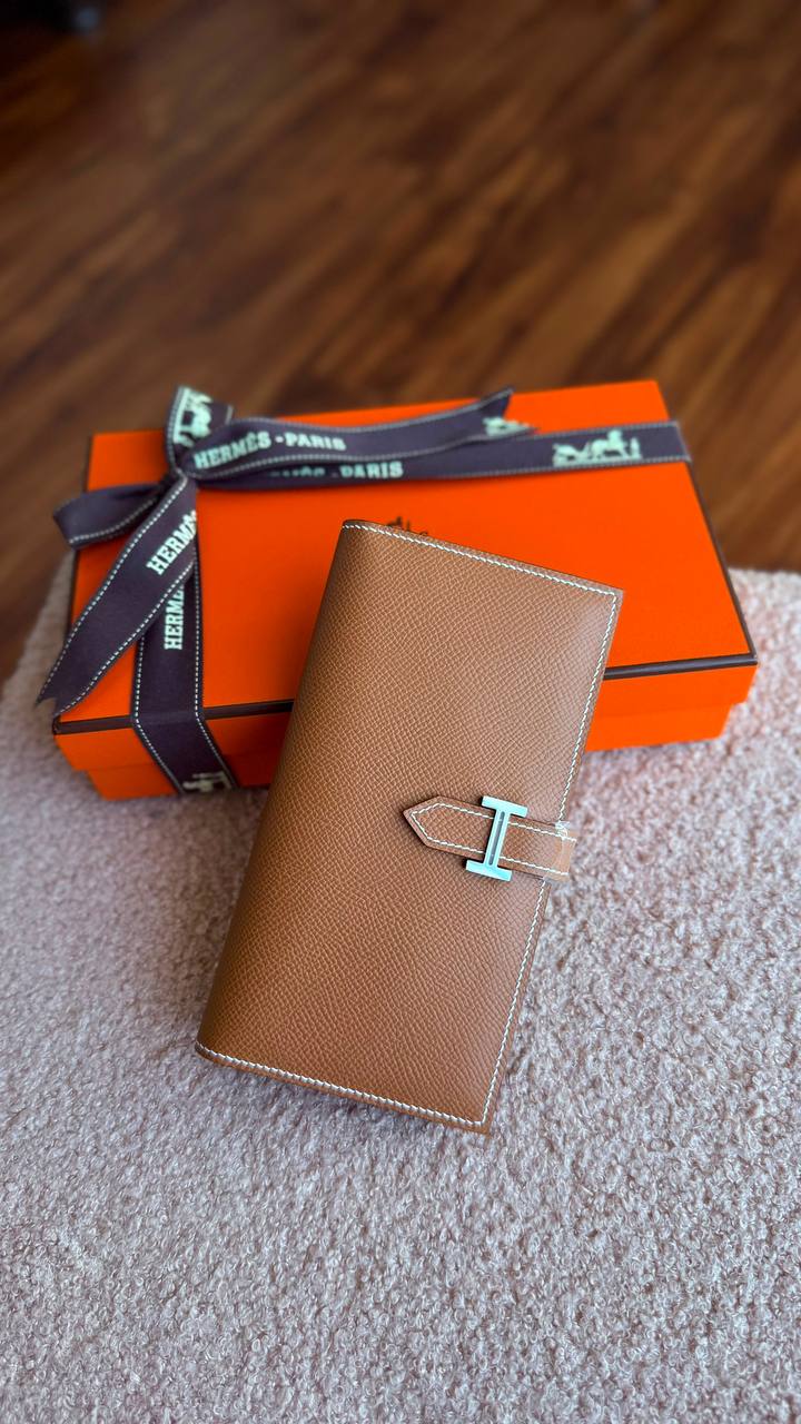 🧡 HERMES BEARN 🧡
LONG WALLET ✨
FULL : HANDMADE 
With Original packing 🎁
For Price 👇 WhatsApp✅
0568585901 
0507557372
0552275751 Owner Zain 👌

Zain280
♥️♥️♥️