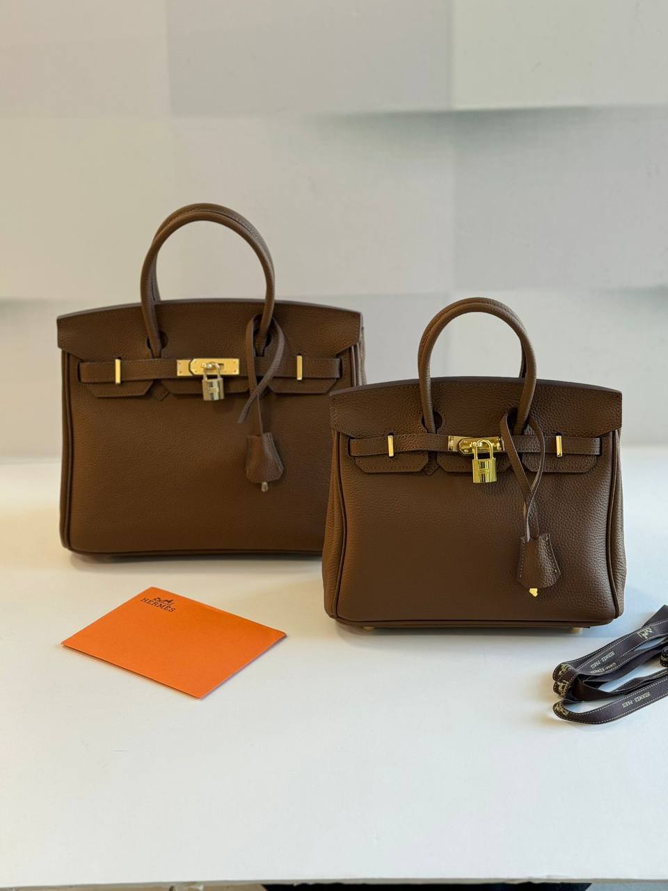 Hermes Berkin 
Master
    30Cm 380 AED
    25Cm 360 AED
    20Cm 330 AED
    With Good Box🎁

Zain131
♥️♥️♥️