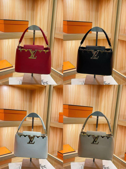 LV
21*15*8cm
70 dhs🪙🌨️

Zain17
♥️♥️♥️