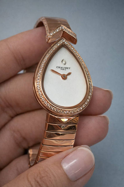 Chaumet master quality watch for ladies 
1200 dhs💓 
with box and paper bag🎁

Zain59
♥️♥️♥️