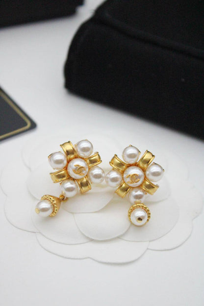 Master earrings

60 dhs 

Zain122
♥️♥️♥️
