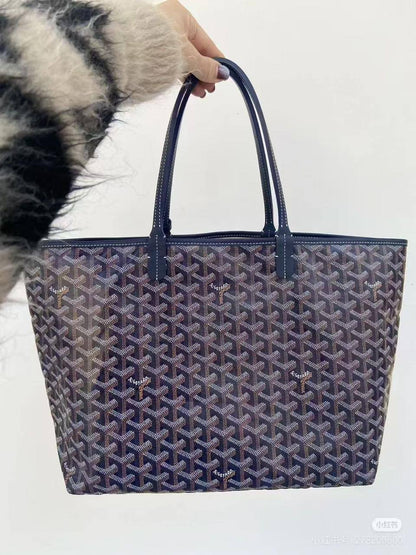 Goyard
85 dhs❤️

Zain143
♥️♥️♥️