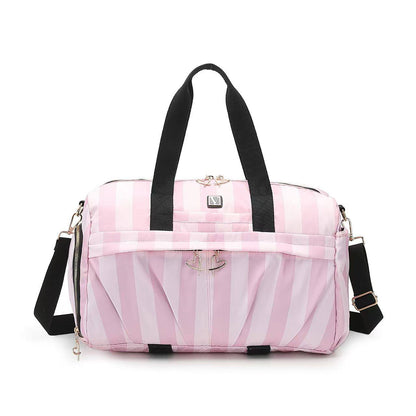 Victoria's Secret 
travelling bag new came good quality 
90 dhs❣️

Zain39
♥️♥️♥️