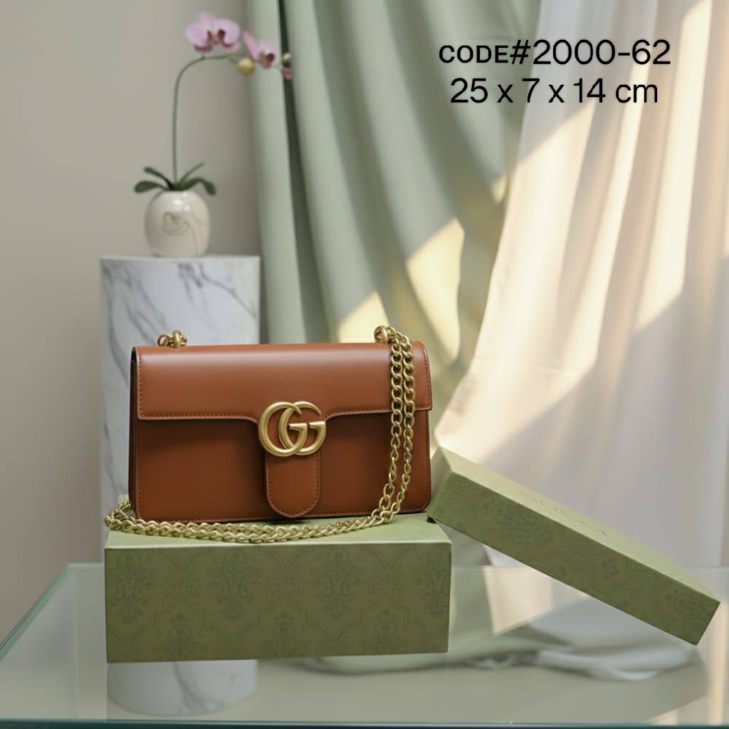 GUCCI ɢɢ ᴍᴀʀᴍᴏɴᴛ
ɪᴄᴏɴɪᴄ ɪɴᴛᴇʀʟᴏᴄᴋɪɴɢ
GG ʟᴏɢᴏ ᴘʟᴀǫᴜᴇ
sʜᴏᴜʟᴅᴇʀ ʙᴀɢ
ɢᴏʟᴅ ᴄʜᴀɪɴ sᴛʀᴀᴘ
sɪᴢᴇ : 25 cm
ᴡɪᴛʜ BOX
🎁🎁🎁

70 dhs✅

Zain31
♥️♥️♥️