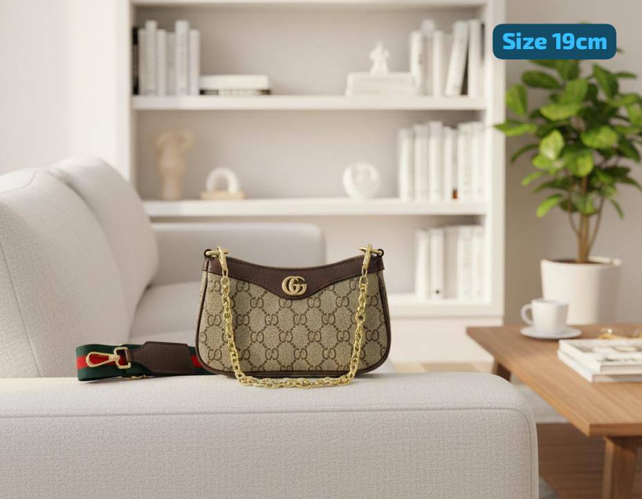 Gucci
Good quality 
with box 
🎁🎁🎁

90 dhs🪙🌨️

Zain186
♥️♥️♥️