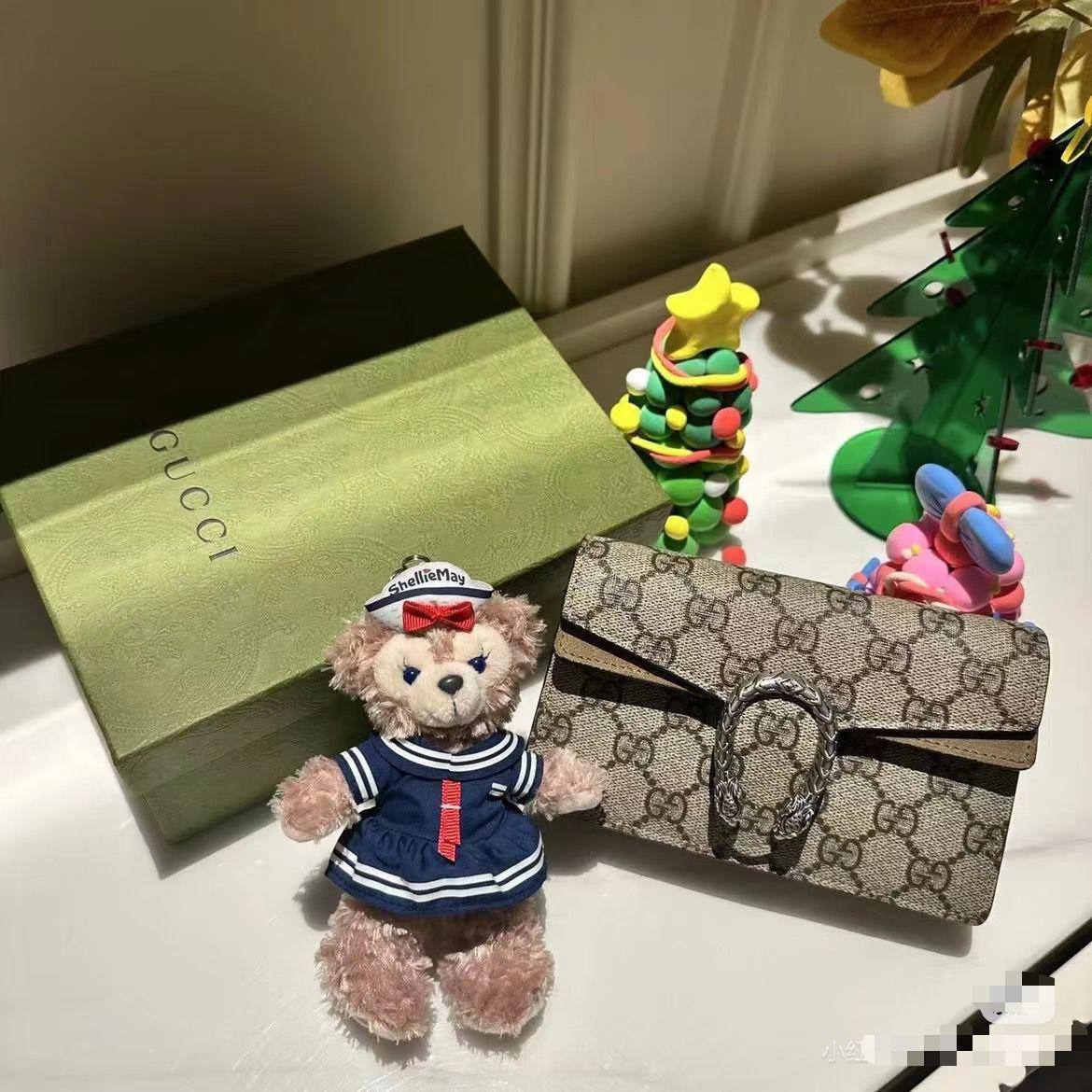 💖  Gucci Dionysus small
1️⃣ First quality +🎁

Size : 19 * 14.5 cm
80 dhs🪙🌨️

with box🎁

Zain115
♥️♥️♥️