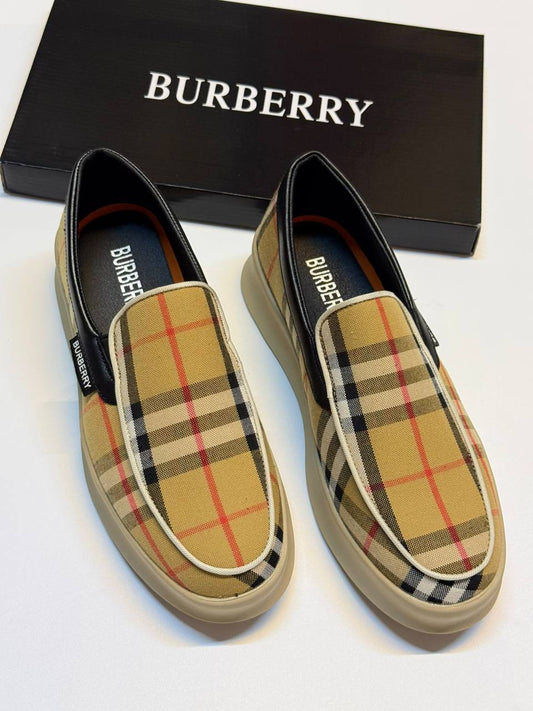 BURBERRY SHOES
GOOD QUALITY
105 dhs✅
Size 39 TO 45

Zain40
♥️♥️♥️