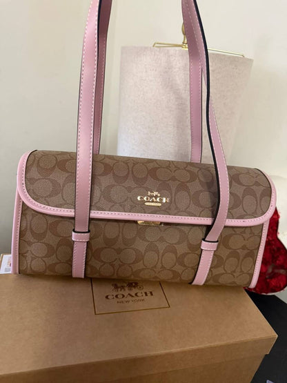 Coach
110 dhs🇦🇪🇦🇪

Zain169
♥️♥️♥️