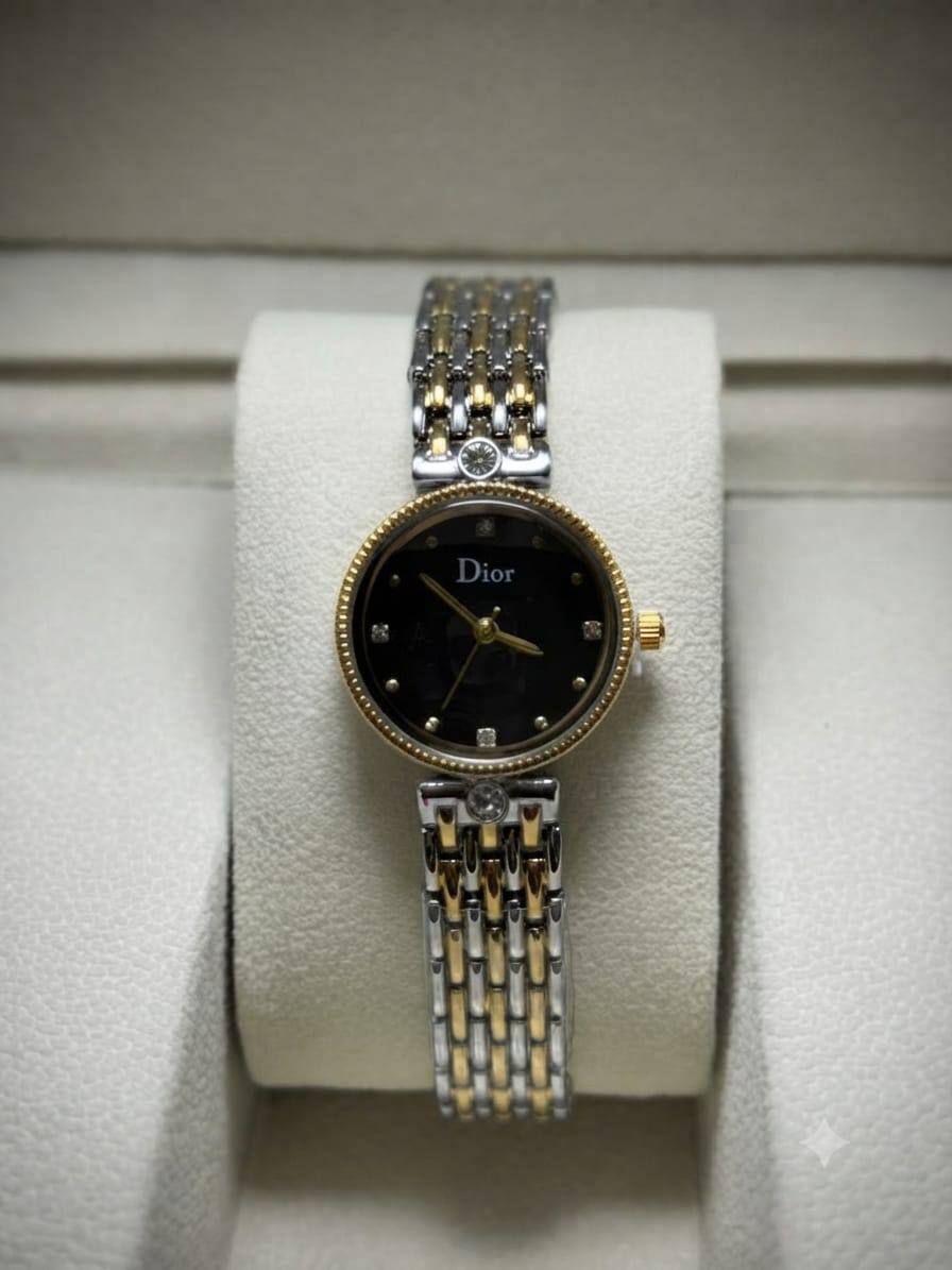 Dior   
55 dhs🇦🇪🇦🇪

Zain29
♥️♥️♥️