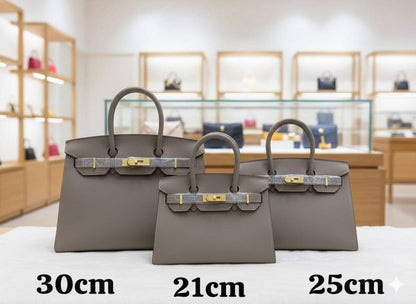 HERMES ʙɪʀᴋɪɴs
ᴍᴀᴛᴛᴇ ʜᴀʀᴅ ʟᴇᴀᴛʜᴇʀ
ɢᴏʟᴅ ʜᴀʀᴅᴡᴀʀᴇ

sɪᴢᴇ 21 cm PRICE: *105 ᴅʜs* 

sɪᴢᴇ 25 cm PRICE: *115 ᴅʜs* 

sɪᴢᴇ 30 cm PRICE: *120 ᴅʜs* 

Zain31
♥️♥️♥️
