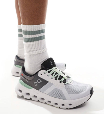 ON Cloudrunner 2 ‘grey and sage’🩶
36-45 AVAILABLE 🤩
210 dhs🪙🌨️

Zain242
♥️♥️♥️