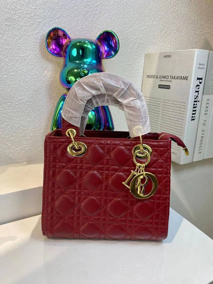Dior
75 dhs👑

With Box
🎁🎁🎁

Zain50
♥️♥️♥️