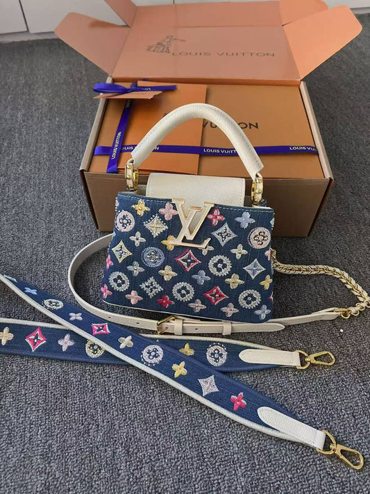 LV Master 
#Big 350 DHS🪙🖤
#Small 340 DHS🪙🖤

Zain228
♥️♥️♥️