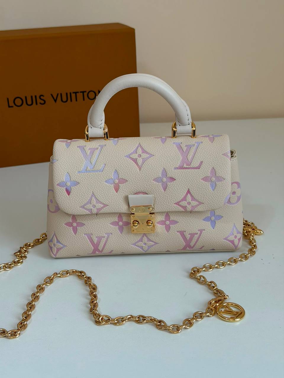 LV Master❣️❣️
250 dhs🇦🇪🇦🇪

Zain134
♥️♥️♥️