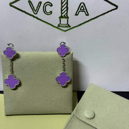 VCA ❤️‍🔥

 Earring 🐦‍🔥 2 flower 🌺 Master quality 💯

With normal box
85 dhs🇦🇪🇦🇪🇦🇪

With master box
120 dhs🇦🇪🇦🇪🇦🇪

Zain216
♥️♥️♥️