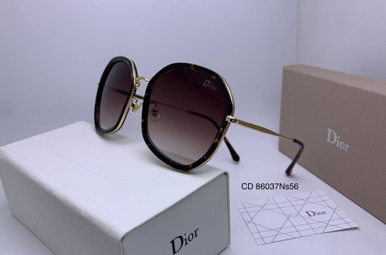 Dior
70 dhs❣️

Zain126
♥️♥️♥️