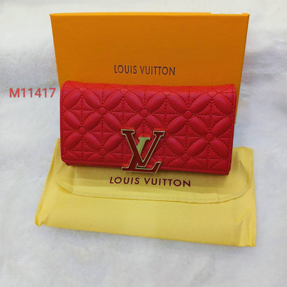 WALLET
LV - Chanel - Dior
GOOD QUALITY
35 dhs🪙💕

Zain40
♥️♥️♥️