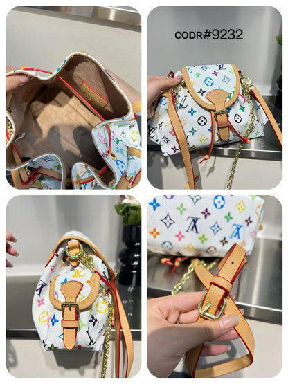 LV
ᴏᴅʏssᴇ́ᴇ ᴍᴏɴᴏɢʀᴀᴍ
ᴄʀᴏssʙᴀɢ ᴇ/ ʟᴏɴɢ sᴛʀᴀᴘ
sɪᴢᴇ : 29 cm

75 dhs🪙💕

Zain31
♥️♥️♥️
