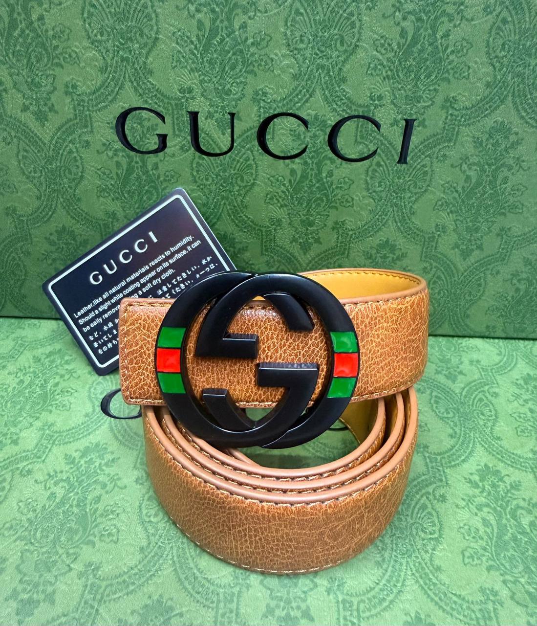 Gucci

With box 
🎁🎁🎁

40 dhs🪙🌨️

Zain93
♥️♥️♥️