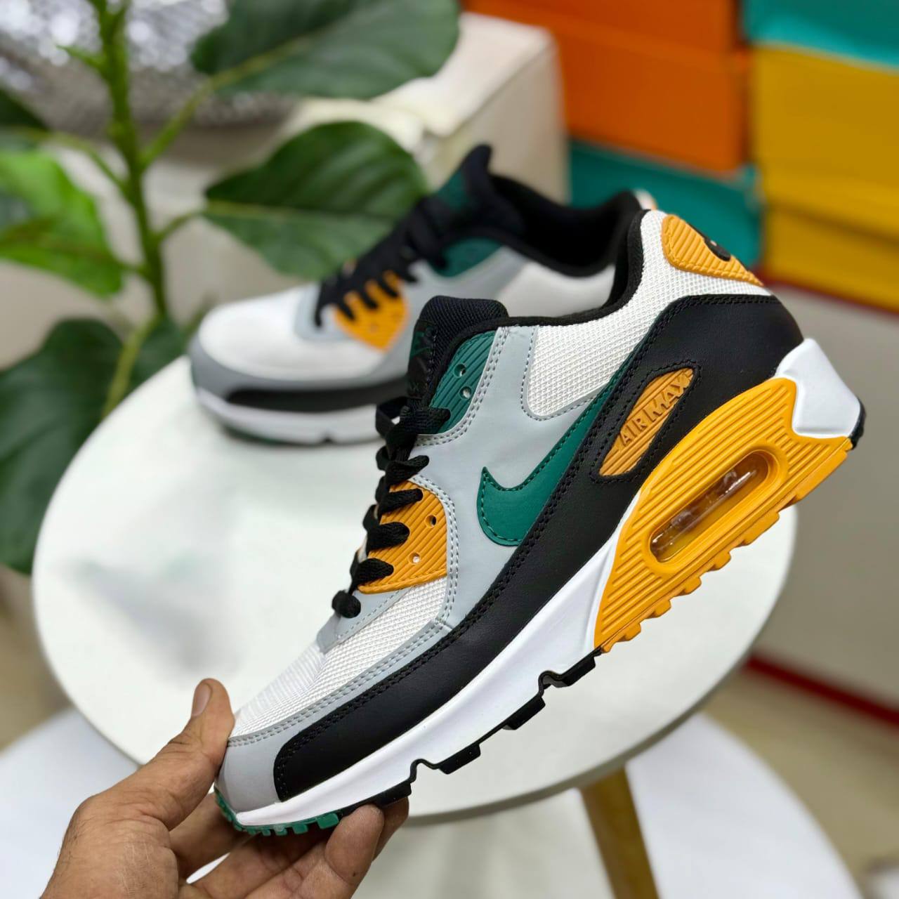 Air90
100 dhs🇦🇪
Size 40-45

Zain27
♥️♥️♥️