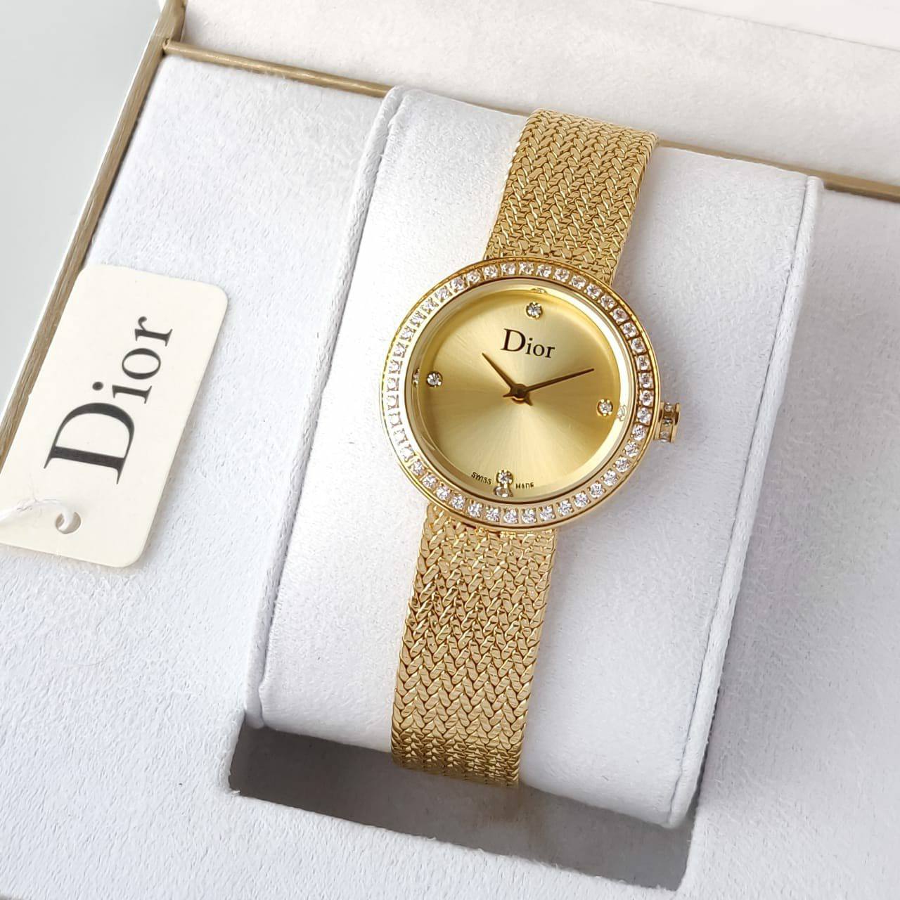 Dior watch for ladies 
good quality with stone 
250 dhs🗽

Zain59
♥️♥️♥️