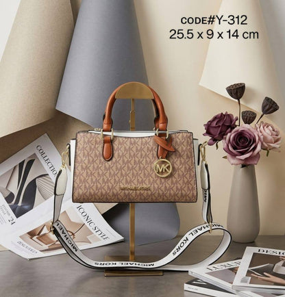 PRADA ʙᴏɴɴɪᴇ ʜᴀɴᴅʙᴀɢ
sᴜᴇᴅᴇ ʟᴇᴀᴛʜᴇʀ ᴍᴀᴛᴇʀɪᴀʟ
ɢᴏʟᴅ ʜᴀʀᴅᴡᴀʀᴇ
ɪᴛ ʜᴀs ᴀ ʙᴇʟᴛ ʟᴏɴɢ sᴛʀᴀᴘ
sɪᴢᴇ : 23 cm

80 dhs✅

Zain31
♥️♥️♥️