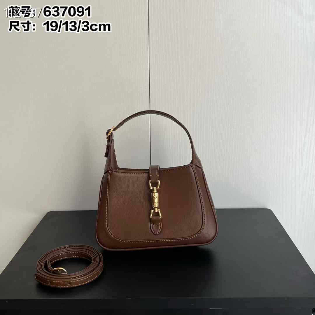 Gucci 
Master ++
230 dhs🪙🌨️

Zain10
♥️♥️♥️