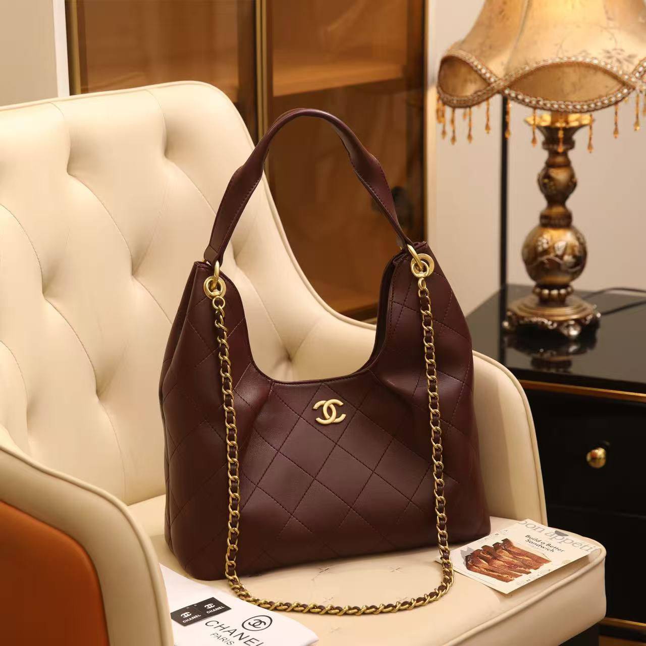 Chanel
95 dhs✅

Zain143
♥️♥️♥️
