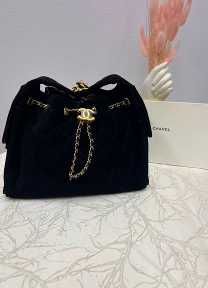 CHANEL HOBO 💕💕💕
Super master quality 🔥🔥💯
25cm Available 💫💫💫
With full packaging 🎁
For Price 👇 WhatsApp✅
0568585901 
0507557372
0552275751 Owner Zain 👌

Zain252
♥️♥️♥️