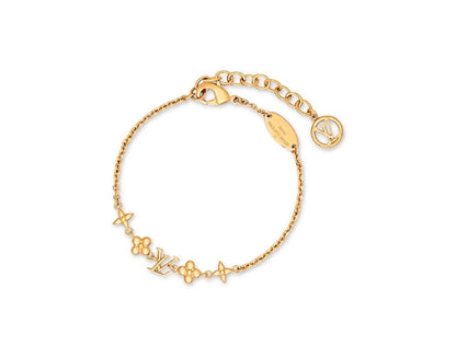 LV ❤️‍🔥*
Bracelet 🦋
Master quality 💯
With normal boxes 📦 
45 dhs✅
With master box 🗃️ 
60 dhs✅

Zain216
♥️♥️♥️