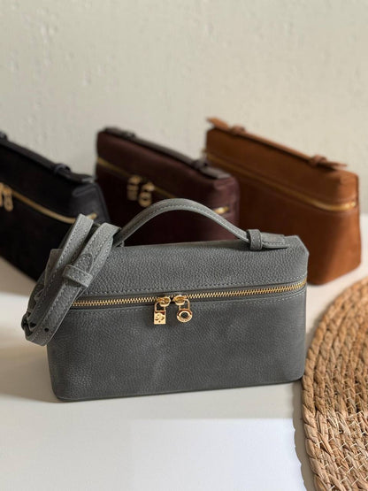 LORO PIANA
20cm
350 dhs✅
Top quality 
With box🎁

Zain167
♥️♥️♥️
