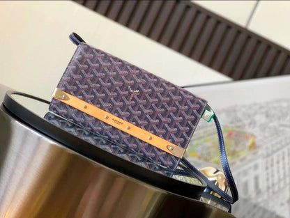 Goyard

240 dhs

Zain134
♥️♥️♥️