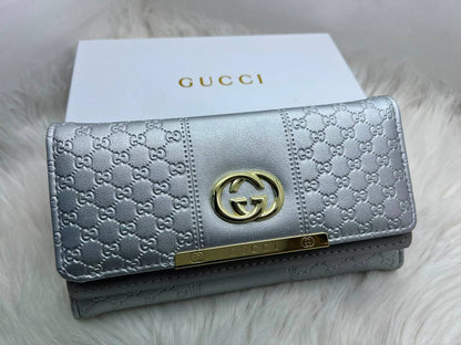 Wallets
45 dhs🇦🇪🇦🇪
with box

Zain182
♥️♥️♥️