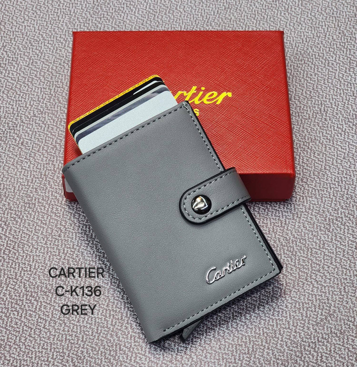 Wallets

Good quality 
70 dhs🇦🇪🇦🇪

Zain182
♥️♥️♥️