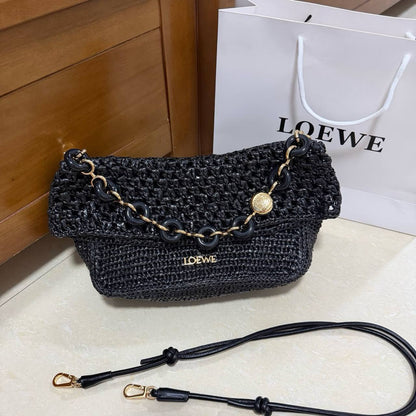 Loewe 
Master❣️❣️
340 dhs🇦🇪🇦🇪
#27cm❤️❤️🙋‍♂️

Zain228
♥️♥️♥️