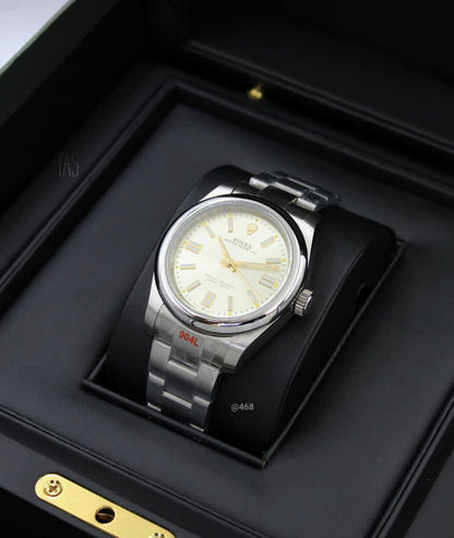 ROLEX  MILGAUSS AUTOMATIC 41mm

180 dhs🪙💚

Zain58
♥️♥️♥️