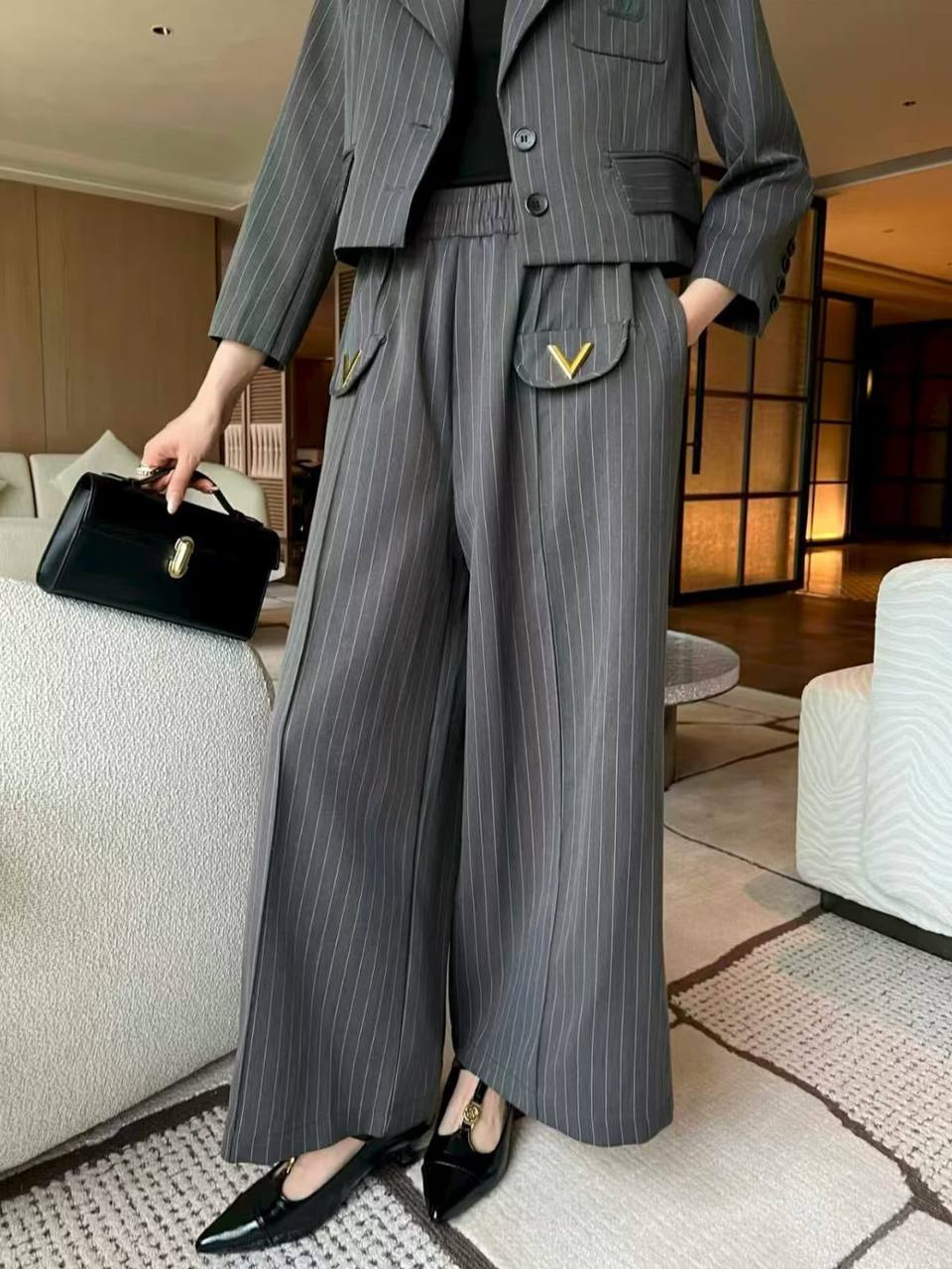 New collections 

VALENTINO

Super Master quality

Sizes: S M L

480 DHS🇦🇪🇦🇪

Zain308
♥️♥️♥️