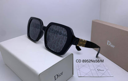 Dior
70 dhs❣️

Zain126
♥️♥️♥️