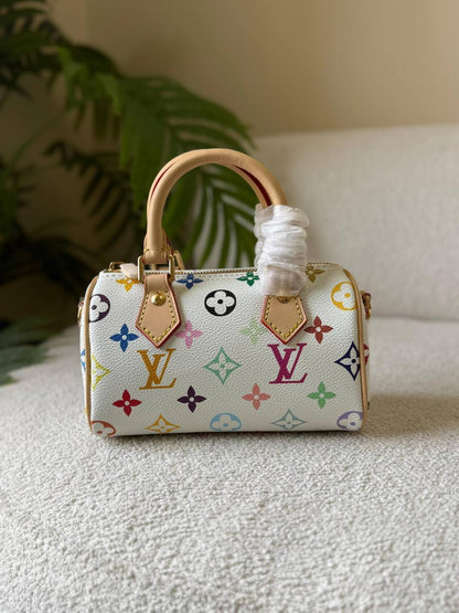 * LV 🤍
       
     🍁🌿🍂
For Price 👇 WhatsApp✅
0568585901
0507557372
0552275751 Owner Zain 👌

Zain246
♥️♥️♥️