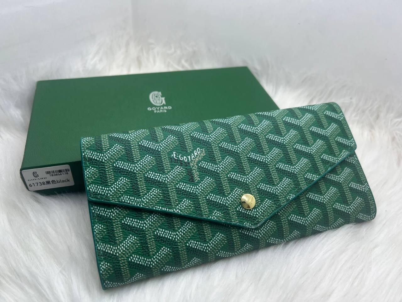 Wallets
45 dhs✅

Zain182
♥️♥️♥️