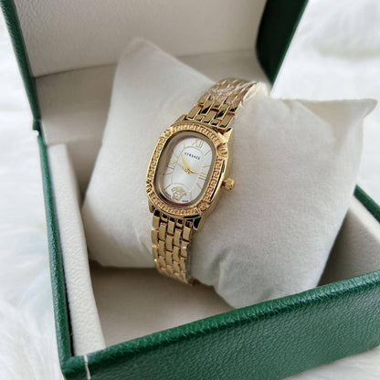 Ladies watch 
60 dhs🇦🇪

Zain45
♥️♥️♥️