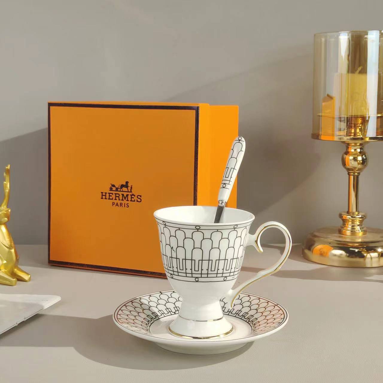 80 dhs 

Zain205
♥️♥️♥️