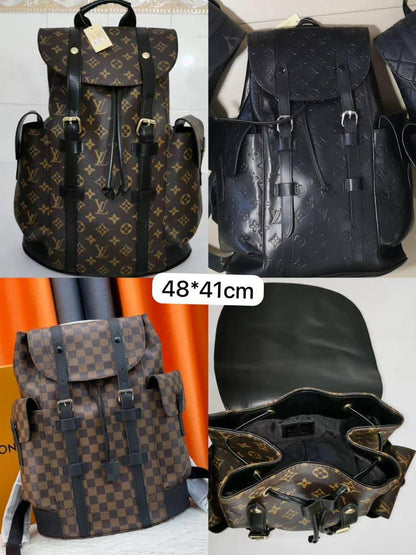 🎒 LV Christophet backpack 
 2️⃣ Second quality 
Size : 48 * 41 * 13 cm
80 dhs❤️

Zain115
♥️♥️♥️