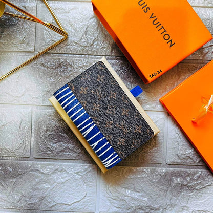 LV WALLET MASTER QUALITY

95 dhs💓

WITH BOX AND BAG

Zain58
♥️♥️♥️