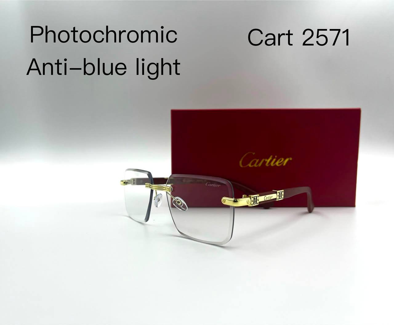 Cartier💥*
Photochromic & Anti-blue light 
Sunglasses 🕶️ 
good quality 💯
With master box 🗃️ 
50 dhs✅

Zain273
♥️♥️♥️