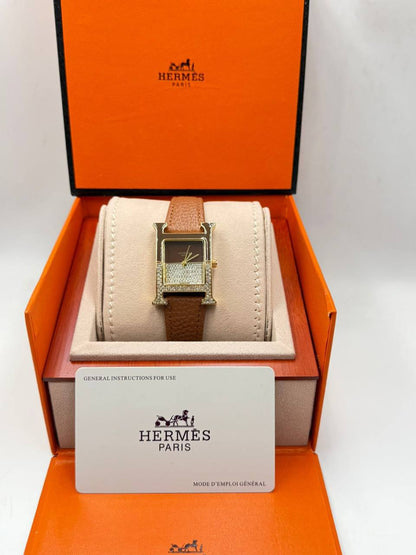 Hermes ladies 
55 dhs🪙🌨️

Zain08
♥️♥️♥️