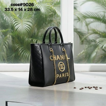 CHANEL ᴅᴇᴀᴜᴠɪʟʟᴇ ᴛᴏᴛᴇ
ɢᴏʟᴅ ʜᴀʀᴅᴡᴀʀᴇ ʟᴏɢᴏ
ᴄᴀʟғsᴋɪɴ ʟᴇᴀᴛʜᴇʀ ᴍᴀᴛᴇʀɪᴀʟ
sɪᴢᴇ: 33.5 cm

80 dhs💓

Zain31
♥️♥️♥️