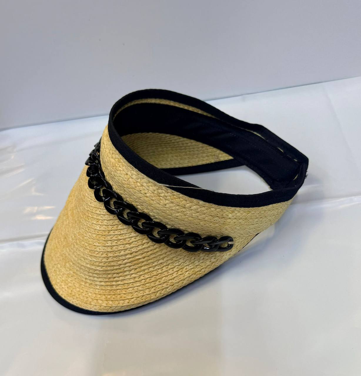 HAT
35 dhs✅

Zain93
♥️♥️♥️